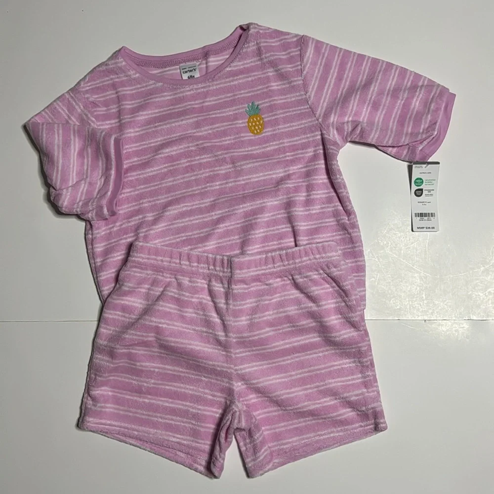 Carter’s (2) Piece Set Shirt & Short Pants - Picture 2 of 5